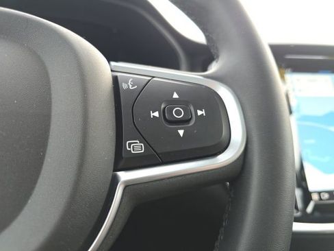 Certified 2023 Volvo S60 B5 Core w/ Climate Package image 32