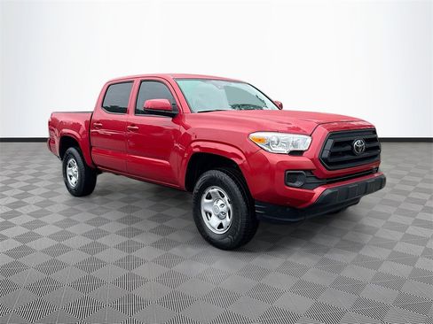 Used 2022 Toyota Tacoma SR image 4
