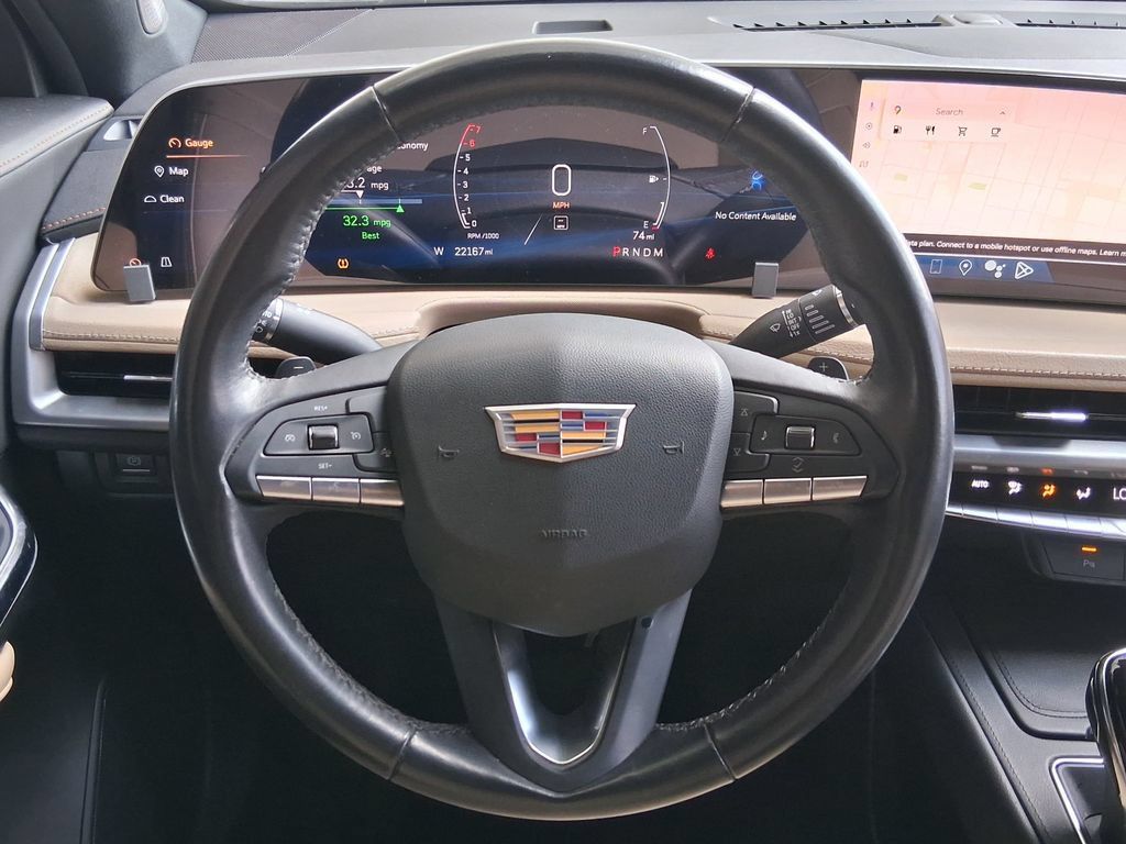 Used 2024 Cadillac XT4 Luxury w/ LPO, Floor Liner Package FWD image 10