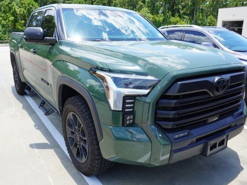 Used 2023 Toyota Tundra SR5 w/ SR5 Convenience Package AWD/4WD image 3