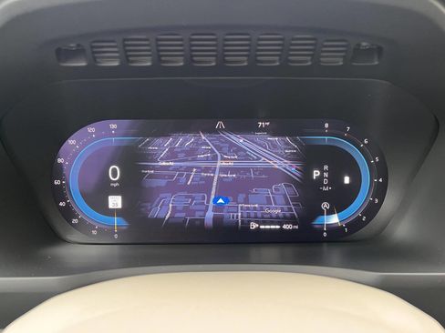 Used 2023 Volvo XC90 B6 Plus w/ Protection Package Premier image 10