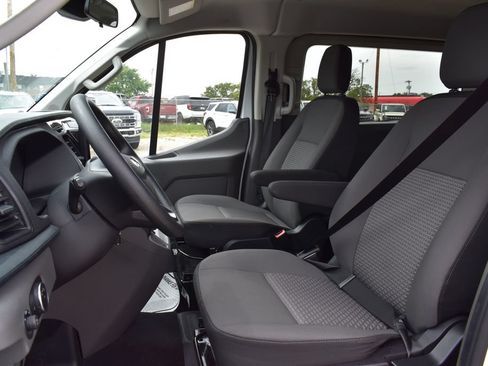 Used 2025 Ford Transit 350 XLT RWD image 7