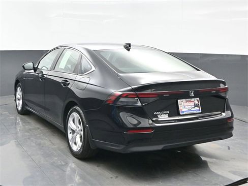 Certified 2025 Honda Accord LX image 4
