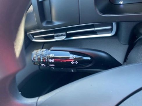 New 2026 Hyundai Elantra SE image 16