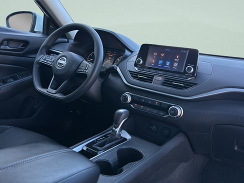 Used 2023 Nissan Altima 2.5 S image 30