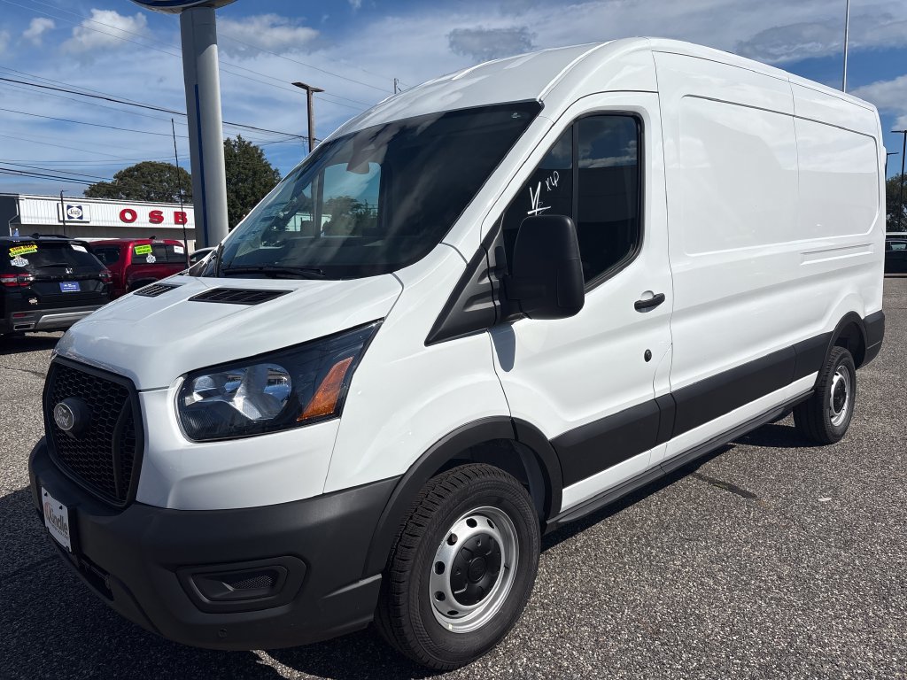 New 2026 Ford Transit 250 148 Medium Roof RWD image 4