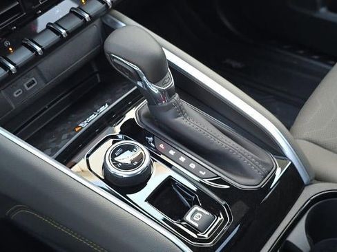 New 2026 Chevrolet Colorado ZR2 w/ ZR2 Bison Edition image 23