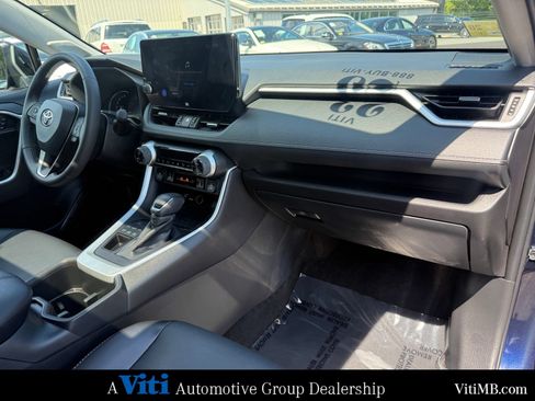 Used 2023 Toyota RAV4 XLE Premium AWD/4WD image 30