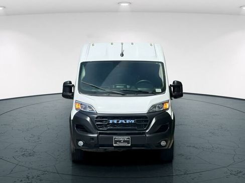 Used 2025 RAM ProMaster 2500 w/ Convenience Group FWD image 10