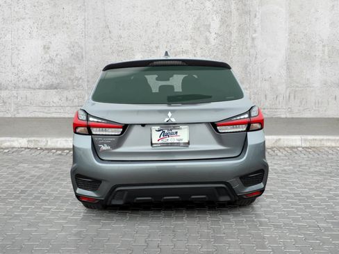 Used 2025 Mitsubishi Outlander Sport ES image 9