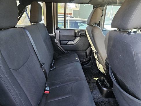 Used 2017 Jeep Wrangler Unlimited Sport w/ Quick Order Package 24S image 17