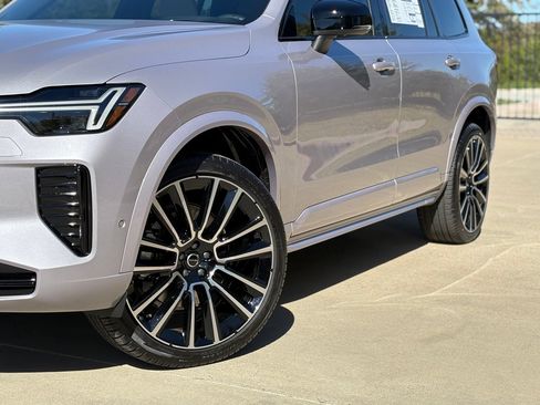 New 2026 Volvo XC90 B6 Ultra w/ Protection Package Premier image 9