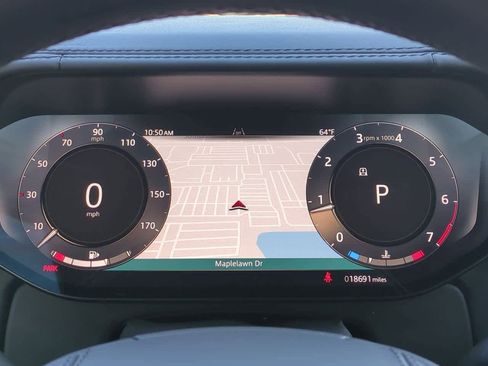 Certified 2024 Land Rover Range Rover SE image 34