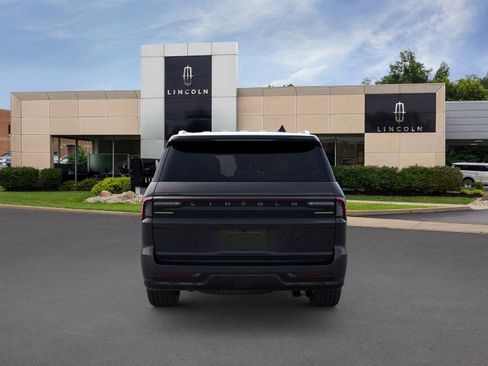 New 2025 Lincoln Navigator Black Label image 6