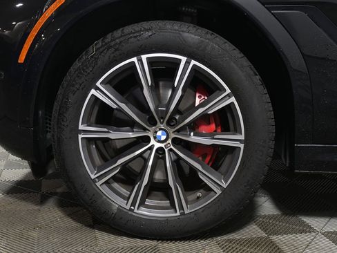 Certified 2024 BMW X6 xDrive40i w/ Premium Package AWD/4WD image 12