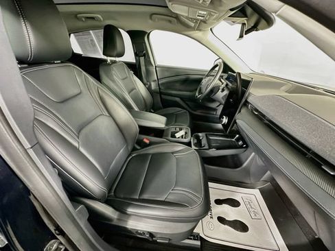 Certified 2025 Ford Mustang Mach-E Premium AWD/4WD image 37
