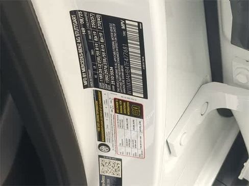 Used 2026 Mercedes-Benz GLC 300 4MATIC image 38