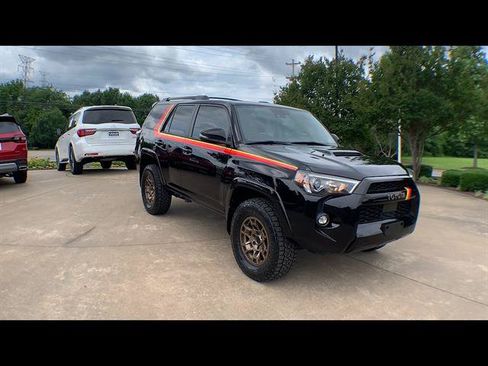 Used 2023 Toyota 4Runner 40th Anniversary SE AWD/4WD image 2