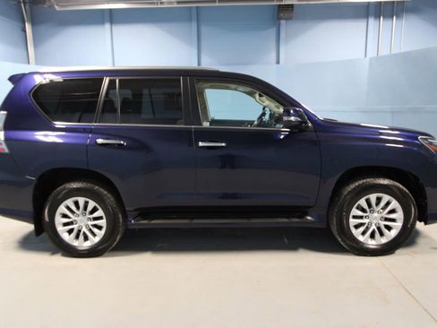 Used 2023 Lexus GX 460 Premium image 39