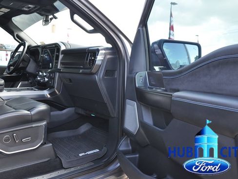 Used 2024 Ford F150 Platinum w/ Equipment Group 702A High AWD/4WD image 17