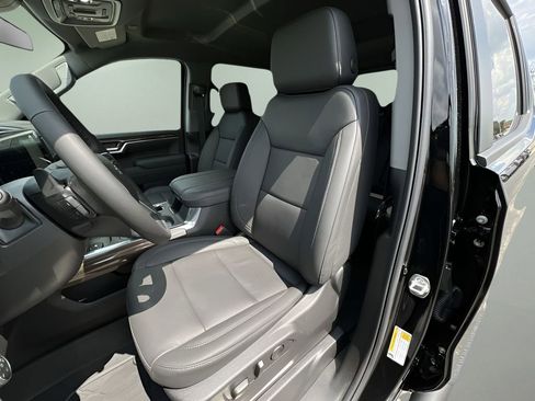 New 2026 Chevrolet Silverado 1500 RST w/ Redline Edition image 18