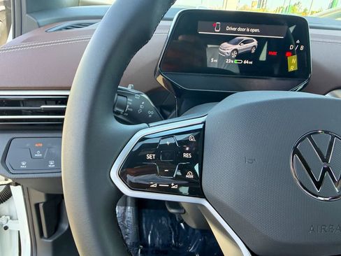 New 2026 Volkswagen ID.4 Pro image 16