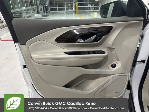 Used 2019 GMC Terrain Denali w/ Advanced Safety Package image 11