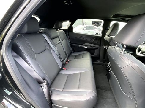 Used 2024 Lexus RX 350h image 20