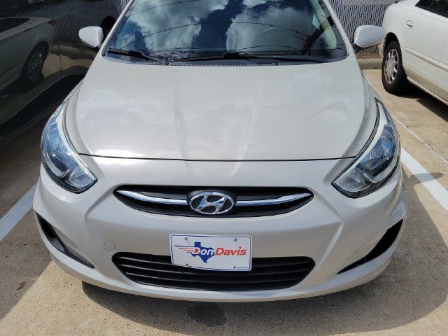 Used 2015 Hyundai Accent GLS w/ Option Group 02 FWD image 10