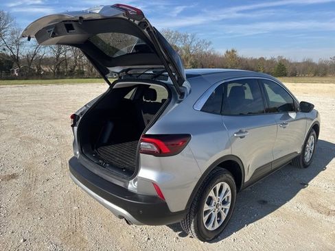 Used 2023 Ford Escape Active w/ Tech Pack #1 image 4