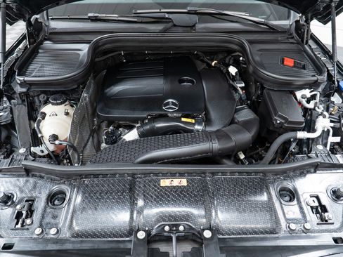 Certified 2022 Mercedes-Benz GLE 350 4MATIC w/ AMG Line Exterior image 9