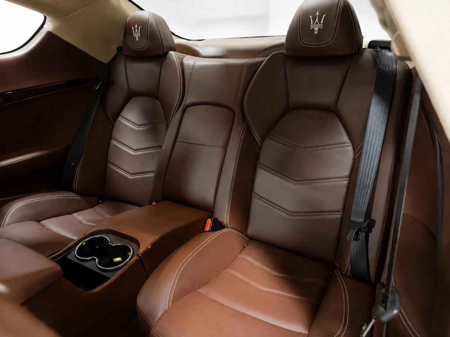Used 2014 Maserati GranTurismo MC RWD image 13