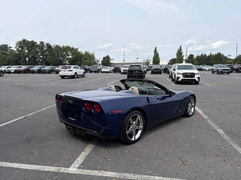 Used 2007 Chevrolet Corvette Convertible w/ Preferred Equipment Group RWD image 5