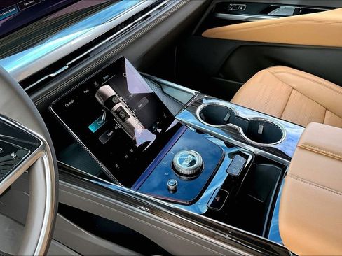 New 2026 Cadillac Escalade Luxury w/ Touring Package AWD/4WD image 8