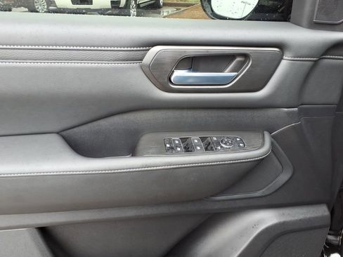 Certified 2026 Nissan Armada SV RWD image 4