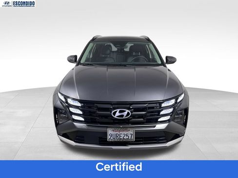 Certified 2025 Hyundai Tucson SEL AWD/4WD image 8