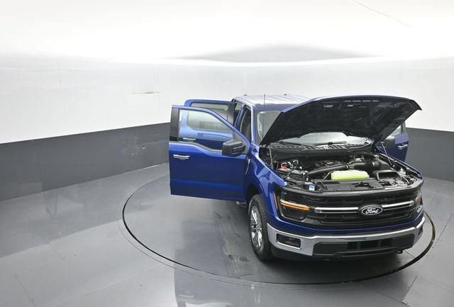 New 2026 Ford F150 XLT w/ XLT Chrome Appearance Package AWD/4WD image 42