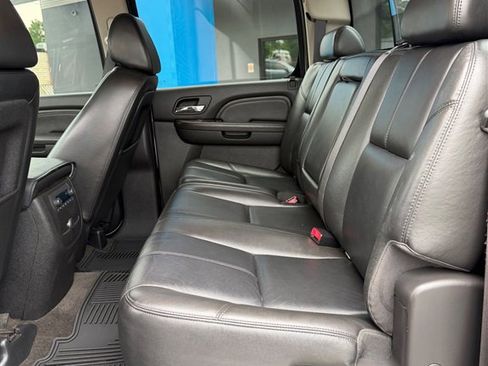 Used 2008 GMC Sierra 1500 Denali AWD/4WD image 27