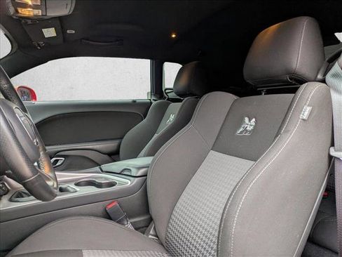 Used 2022 Dodge Challenger R/T Scat Pack image 10