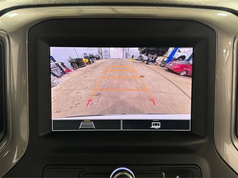 Used 2023 Chevrolet Silverado 1500 Custom image 28