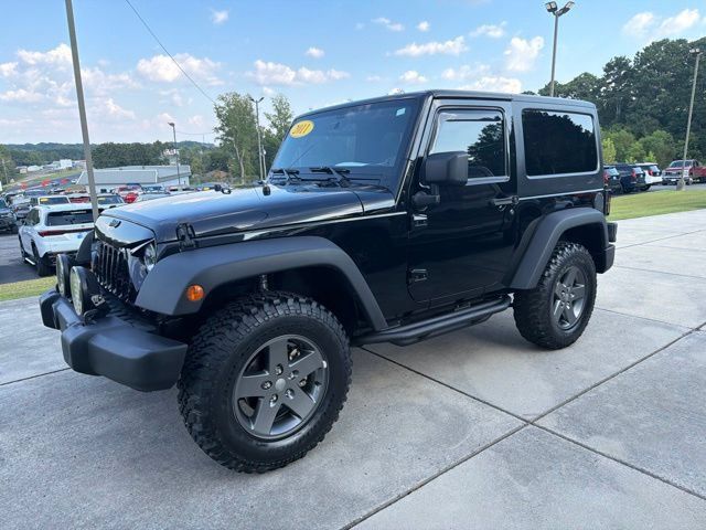 Used 2011 Jeep Wrangler Rubicon w/ Call of Duty Group AWD/4WD image 3
