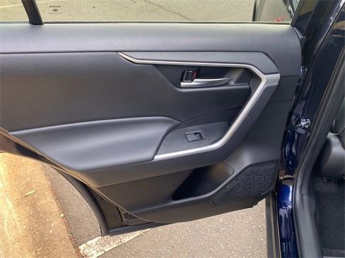 Used 2023 Toyota RAV4 XLE image 10