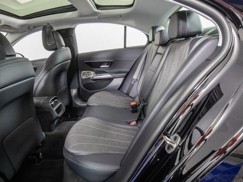 Used 2024 Mercedes-Benz E 450 4MATIC Sedan image 12