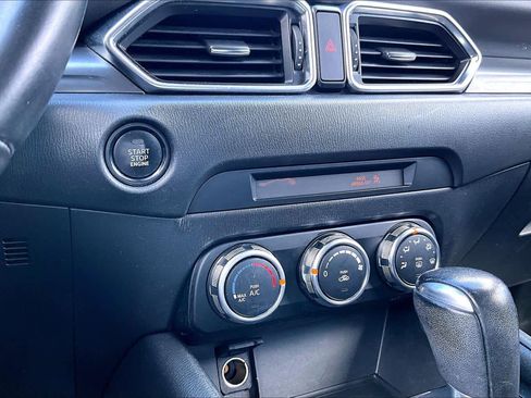 Used 2018 MAZDA CX-5 Sport image 34