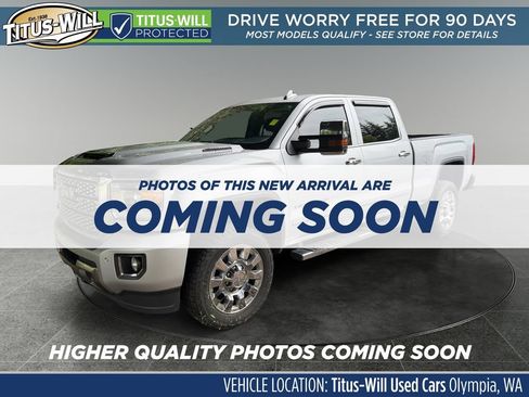 Used 2019 GMC Sierra 2500 Denali w/ Duramax Plus Package AWD/4WD image 2