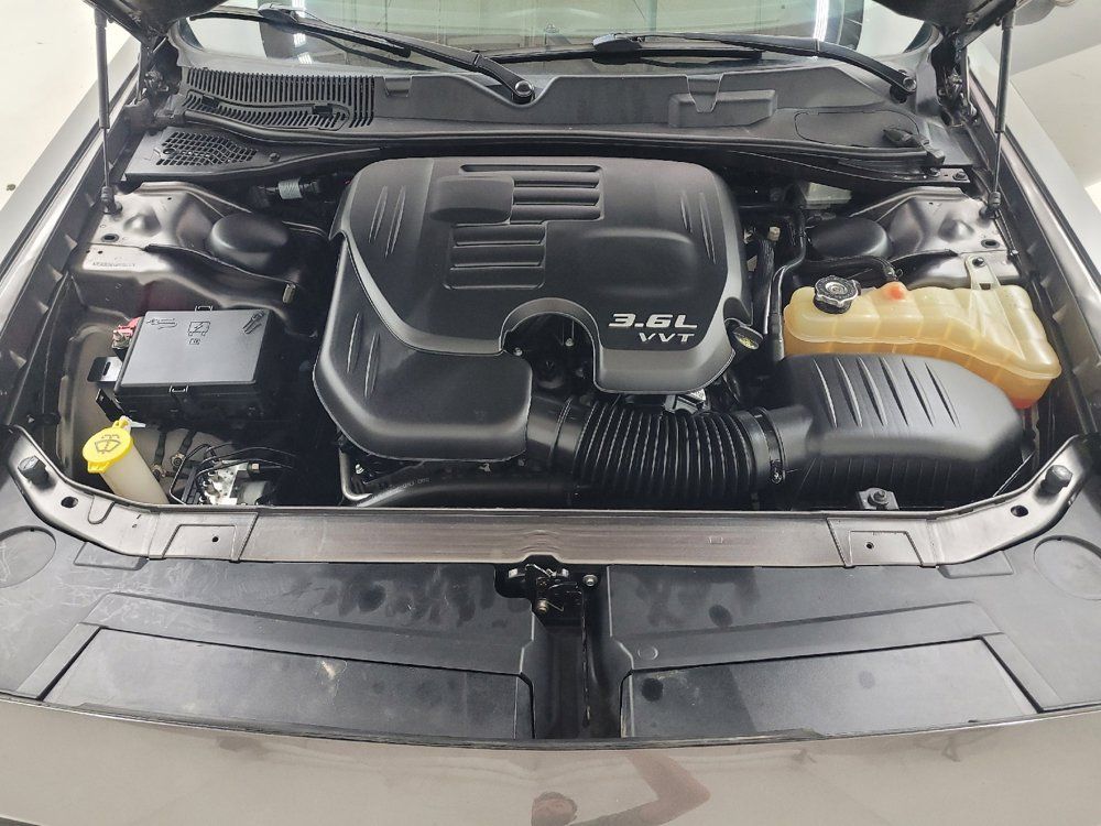 Used 2016 Dodge Challenger SXT w/ Sound Group RWD image 30