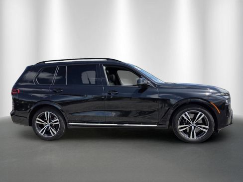 Certified 2023 BMW X7 xDrive40i w/ M Sport Package AWD/4WD image 8