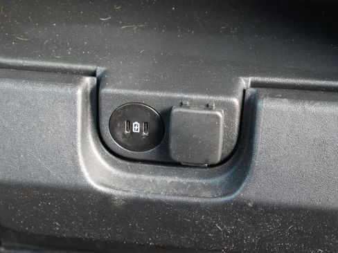 Certified 2024 Ford F250 XLT w/ XLT Premium Package image 33