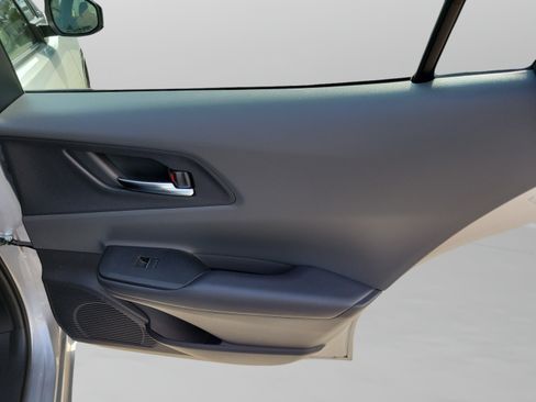 Used 2025 Toyota Prius XLE FWD image 26