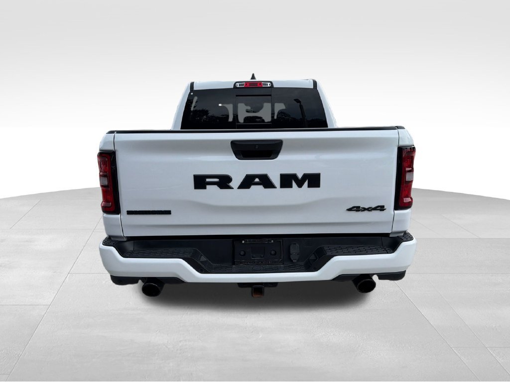 Used 2025 RAM 1500 Big Horn AWD/4WD image 7